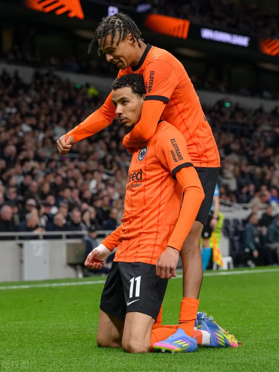 爱游戏客服-关于赛前上海久事备战欧联；止住颓势细节曝光；球迷炸锅；球探报告显示潜力的信息