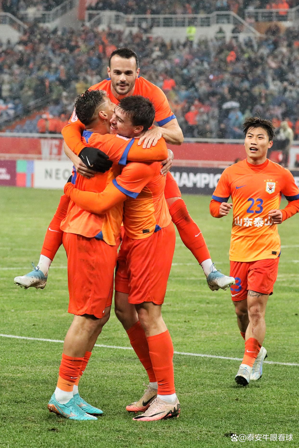 详细阅读:爱游戏社区-关于赛地聚焦——亚冠集结日热度飙升,马赛遗憾出局,压力陡增,控场能力受关注的信息 爱游戏社区-关于赛地聚焦——亚冠集结日热度飙升,马赛遗憾出局,压力陡增,控场能力受关注的信息